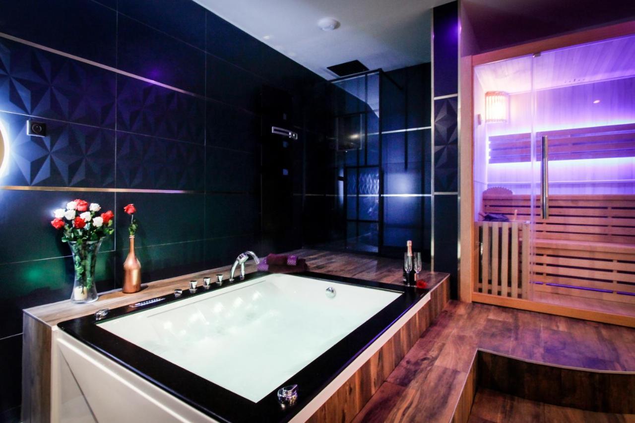 L'écrin champenois - Suite avec balnéo et sauna privés Châlons-en-Champagne Esterno foto