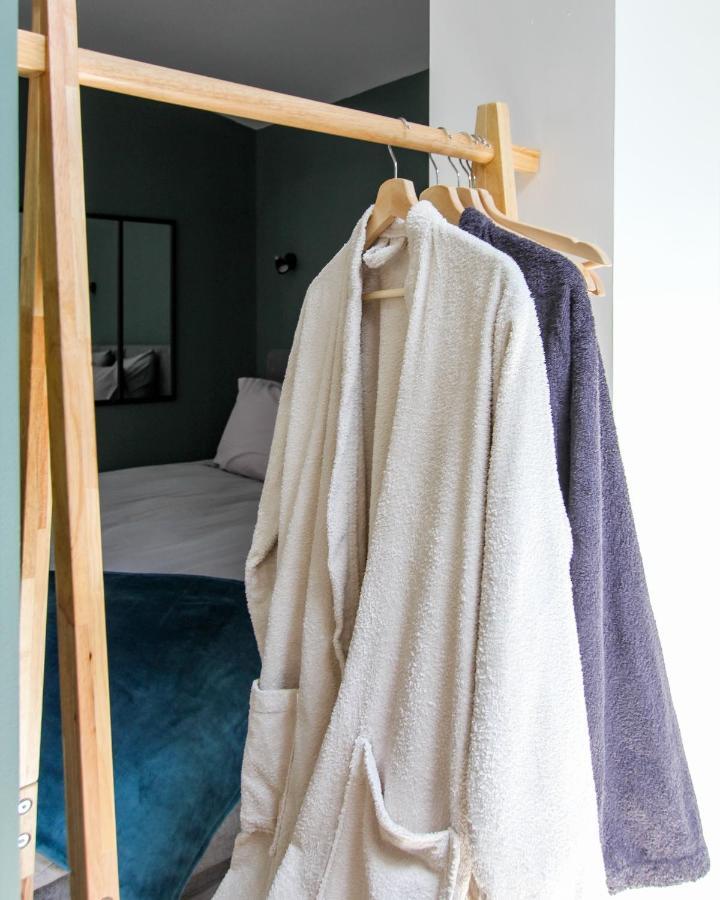 L'écrin champenois - Suite avec balnéo et sauna privés Châlons-en-Champagne Esterno foto